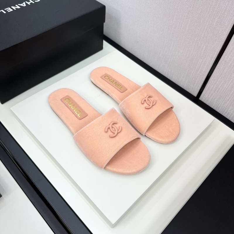 Ch*el slippers